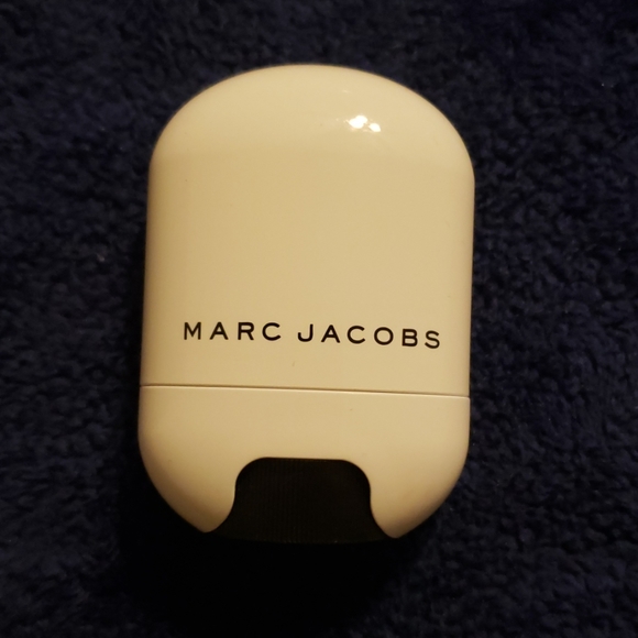 Marc Jacobs Cover(t) Stick Color Corrector - Picture 1 of 4